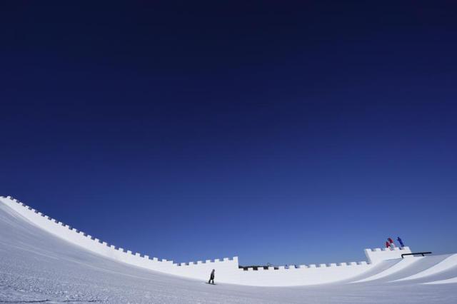 1643980201767042777.jpeg 开云体育app-北美看冬奥:女冰再演宿敌之争 冰雪长城吸睛