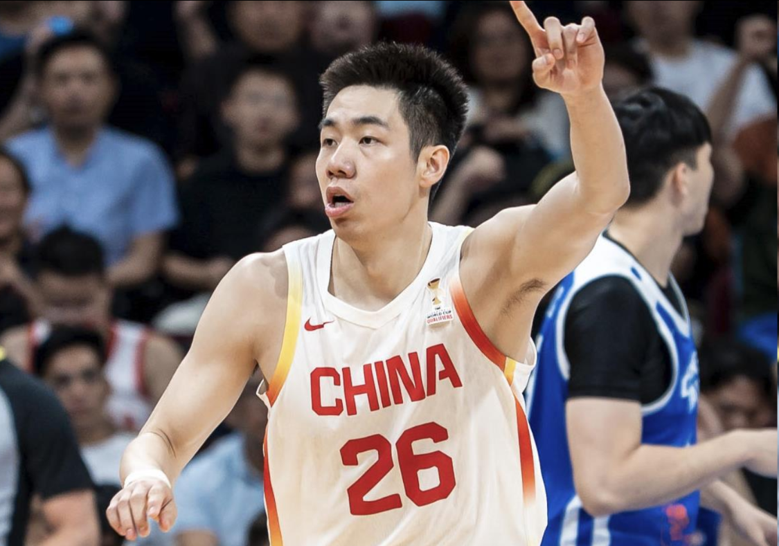 开云体育官方平台-三分6中5,拿全队5个第一!球迷:没有你不知道这场比赛要输多少