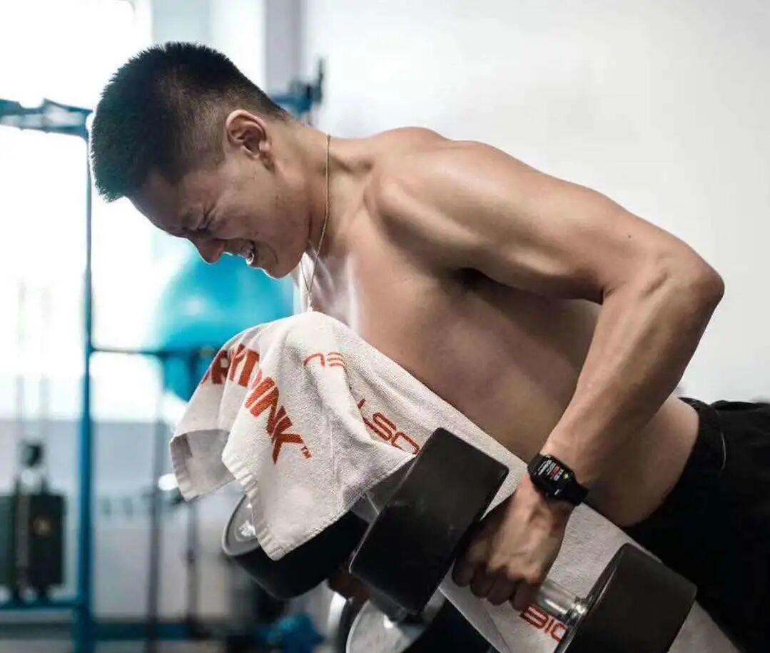 开云体育简介-从综艺选手到国家队功臣，Ben太炸了！上海特意为他做了这个决定…