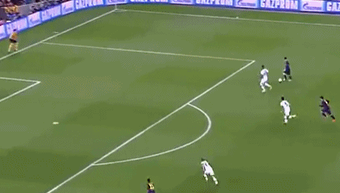 开云体育app-18岁亚马尔复制梅西经典：彩虹球进死角 对手倒下！生涯50球