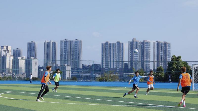 贵州村超+开大:校园足球新范式走进中冠联赛